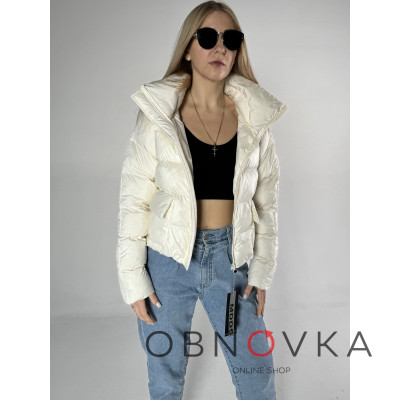 Женская куртка на весну 